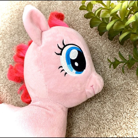 My Little Pony Pinky Pie Plush Animal - Picture 6 of 8